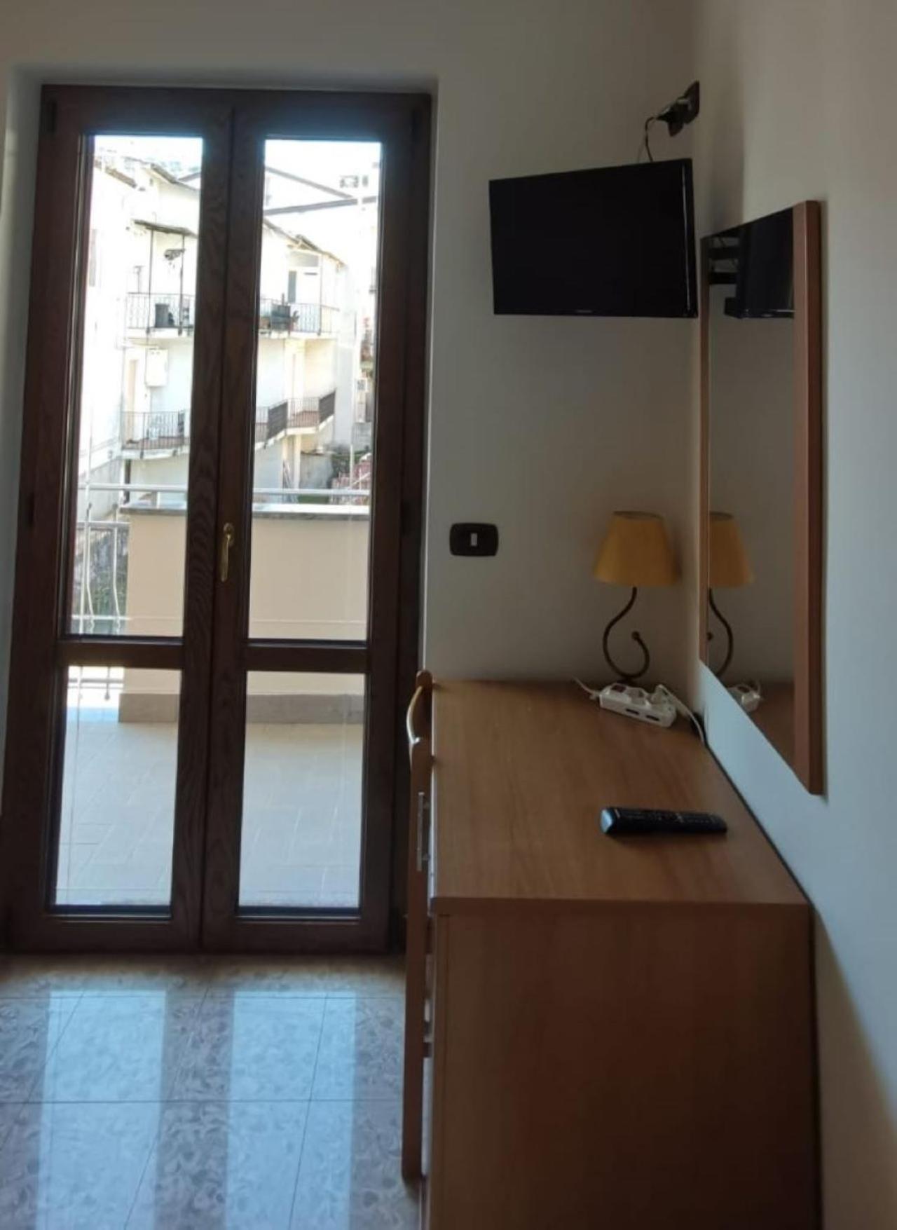 Hotel Edelweiss Laino Borgo Esterno foto
